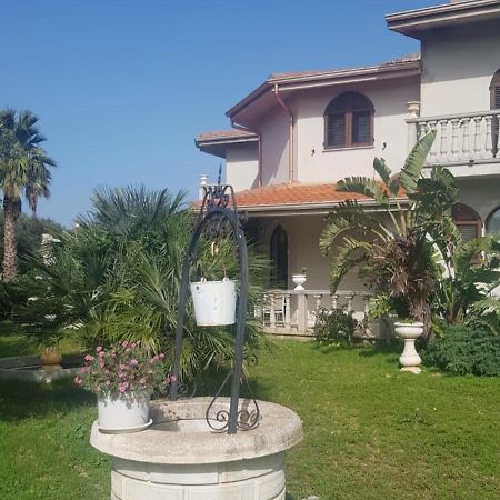 La Casa Delle Rose 2 Villa Giba ภายนอก รูปภาพ