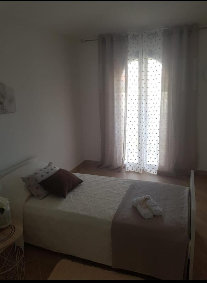 La Casa Delle Rose 2 Villa Giba ภายนอก รูปภาพ